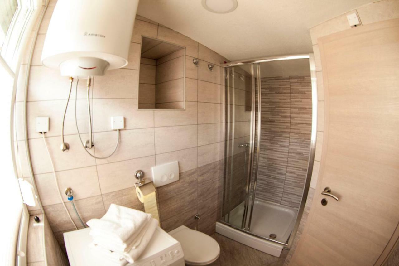 Fontana Appartement Izola Buitenkant foto
