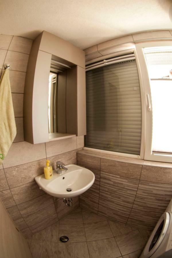 Fontana Appartement Izola Buitenkant foto